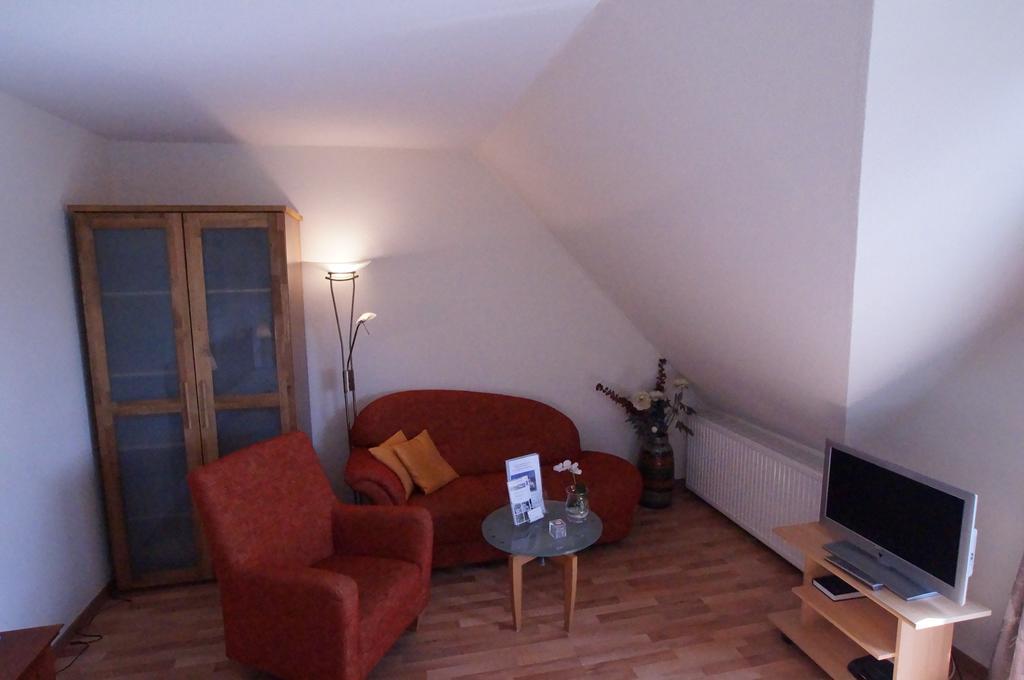 Pension Appartementhaus Hus Moehlenbarg Cuxhaven Room photo